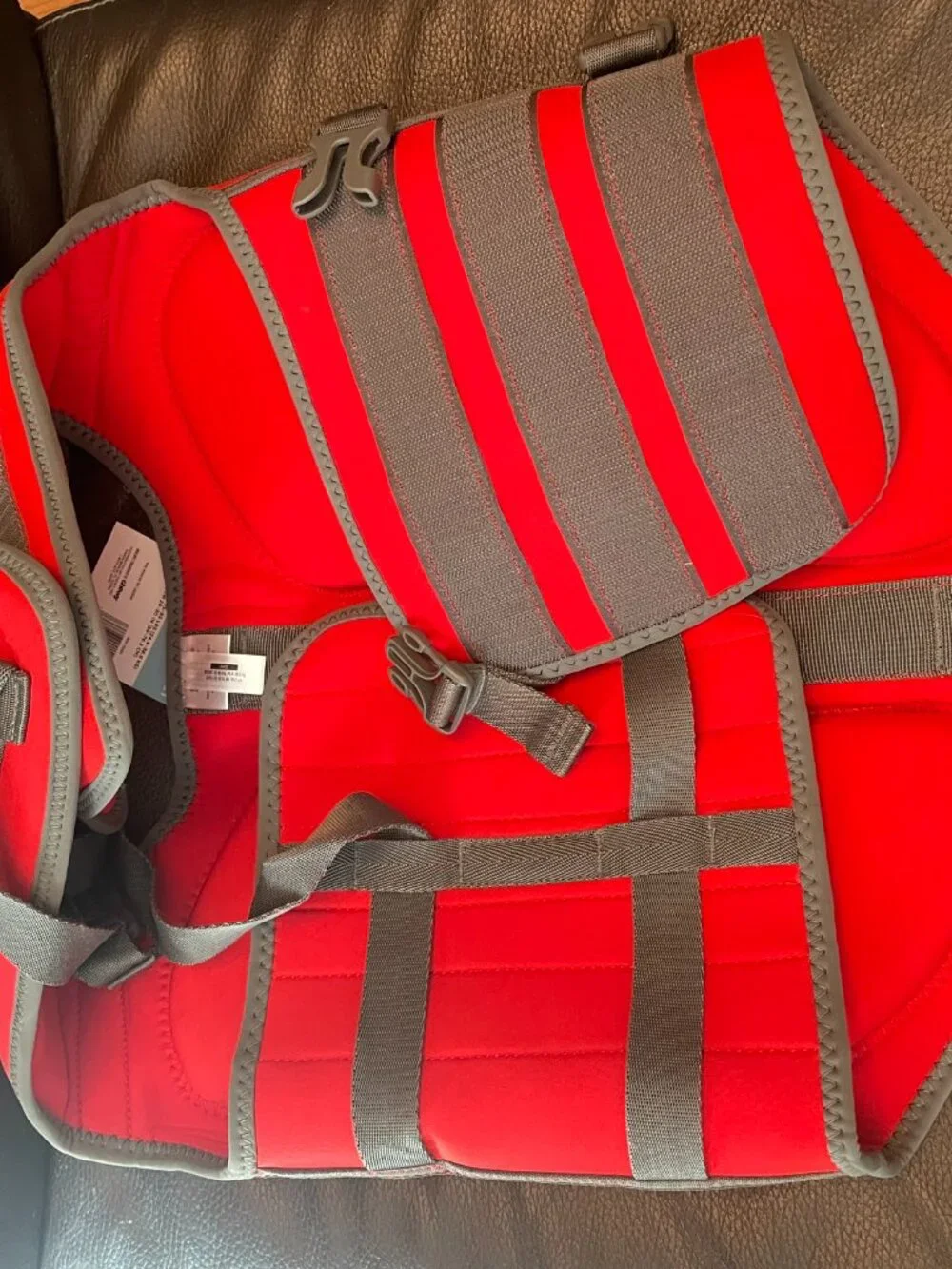 NWT Frisco Dog Life Jacket Size Large (55 to 85 lbs) Red